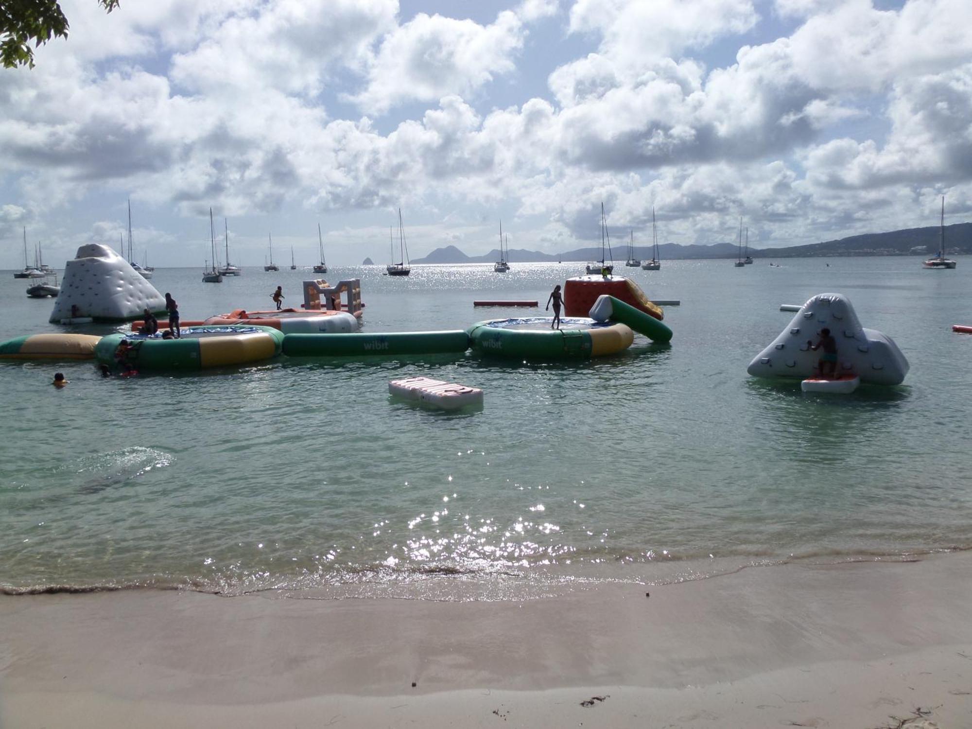Caraibes Holidays Sainte-Anne Luaran gambar